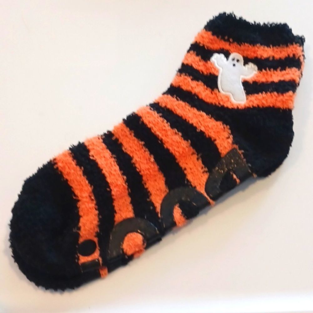 Capelli New York  Halloween Slipper Socks with "BOO" grippers